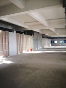  青岛装修工程进展顺利，华测公司四楼...